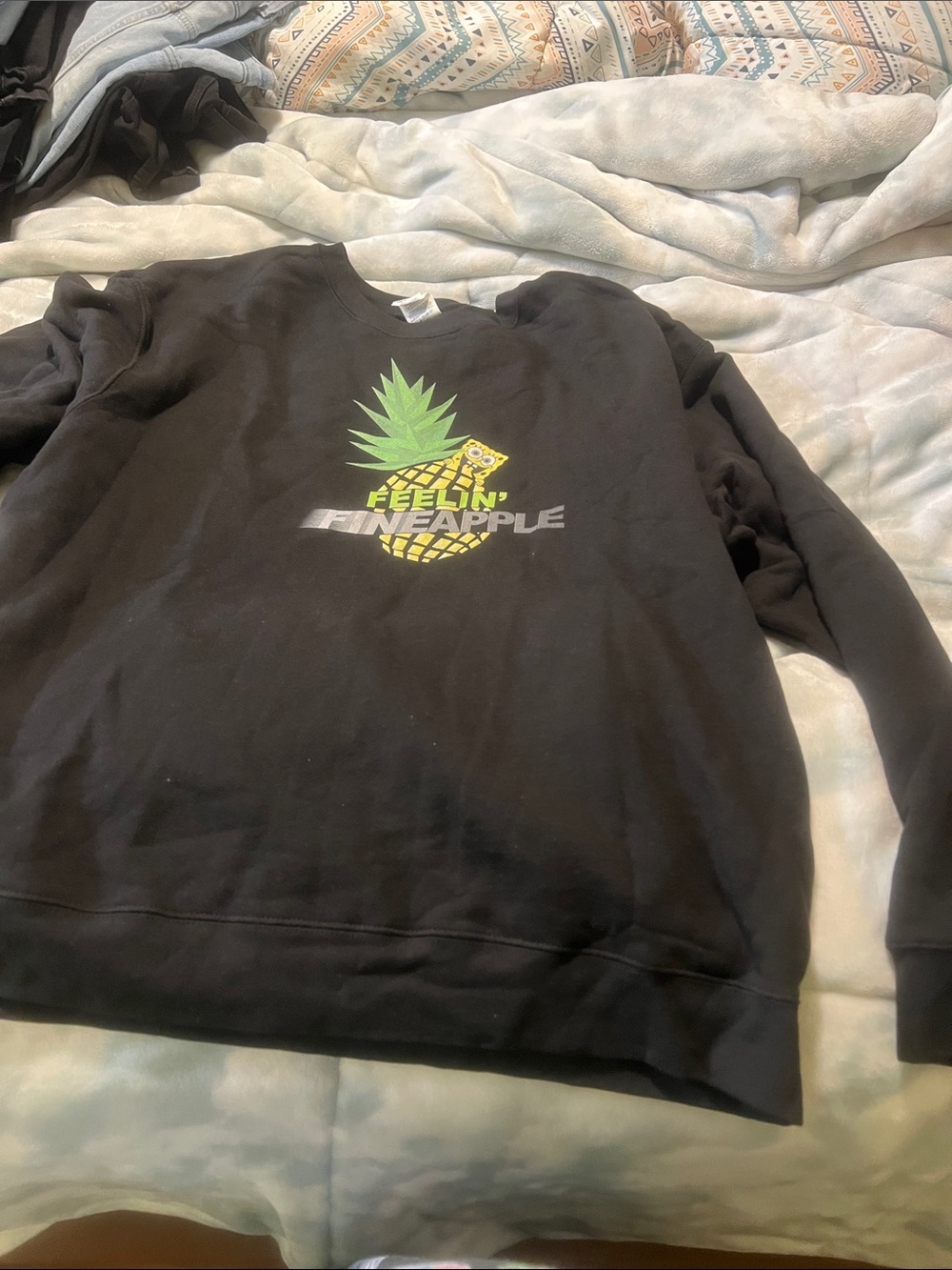 Hot Topic Black Crewneck Sweatshirt with Green and Yellow Pineapple Graphic